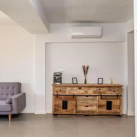 Centrico Denia, 200 M Del Puerto * Dénia